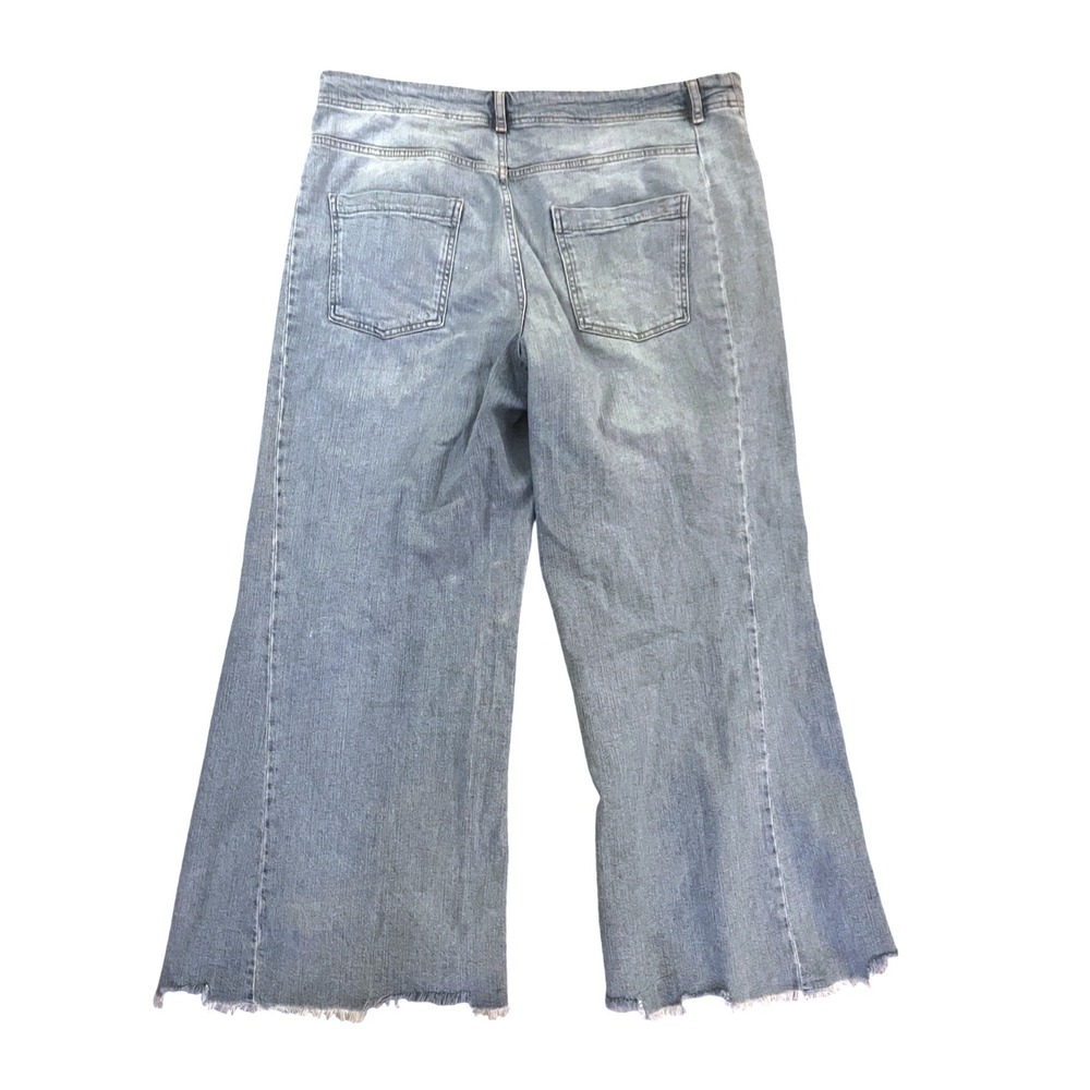 PILCRO Anthropologie The Adi Wide Leg Cropped‎ Jeans Light Wash Chewed Hem- 32 - Picture 5 of 13